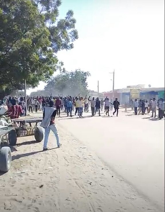 Sudan: photos from the town of Umm Ruwaba in NorthKordofan today where protests have also erupted against the dictatorship of Bashir.