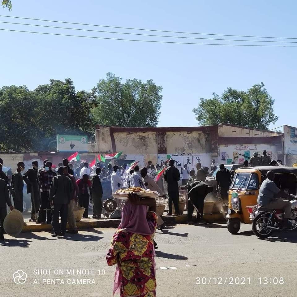 Photo shows protest beginning in Gedarif, Gedarif State.