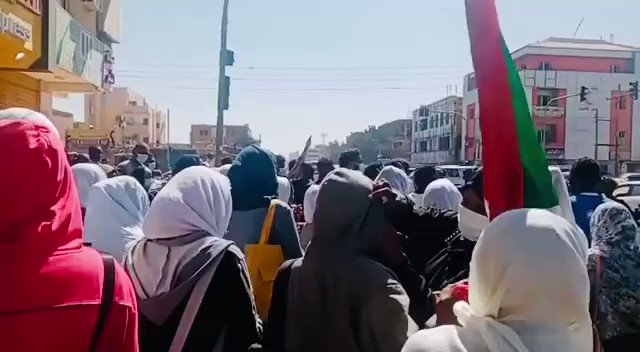 Protesters have begun gathering in the Bashdar area of Khartoum.