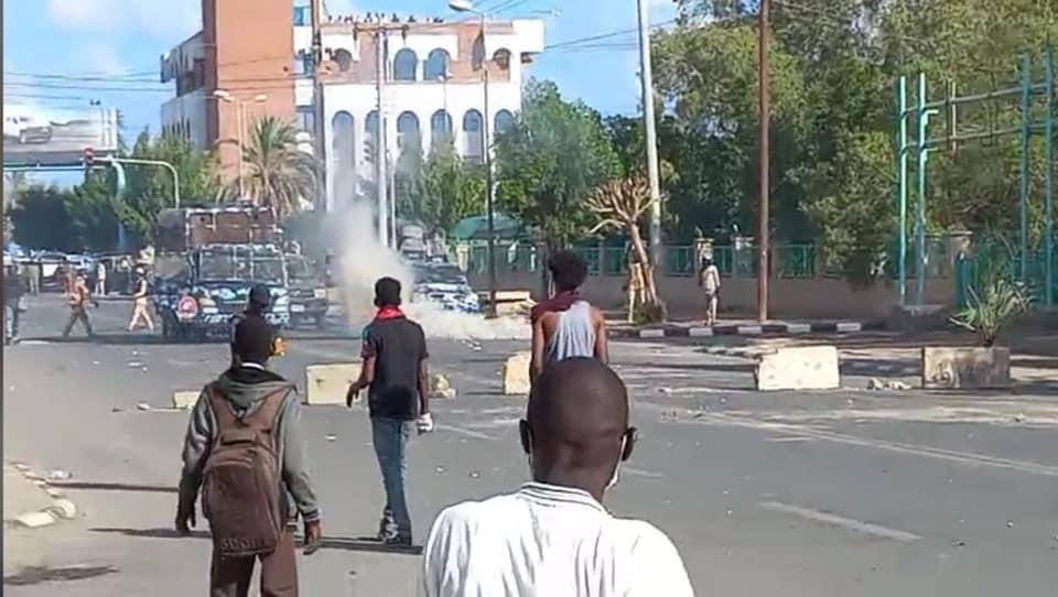 SudanCoup forces fire teargas at protesters in Port Sudan