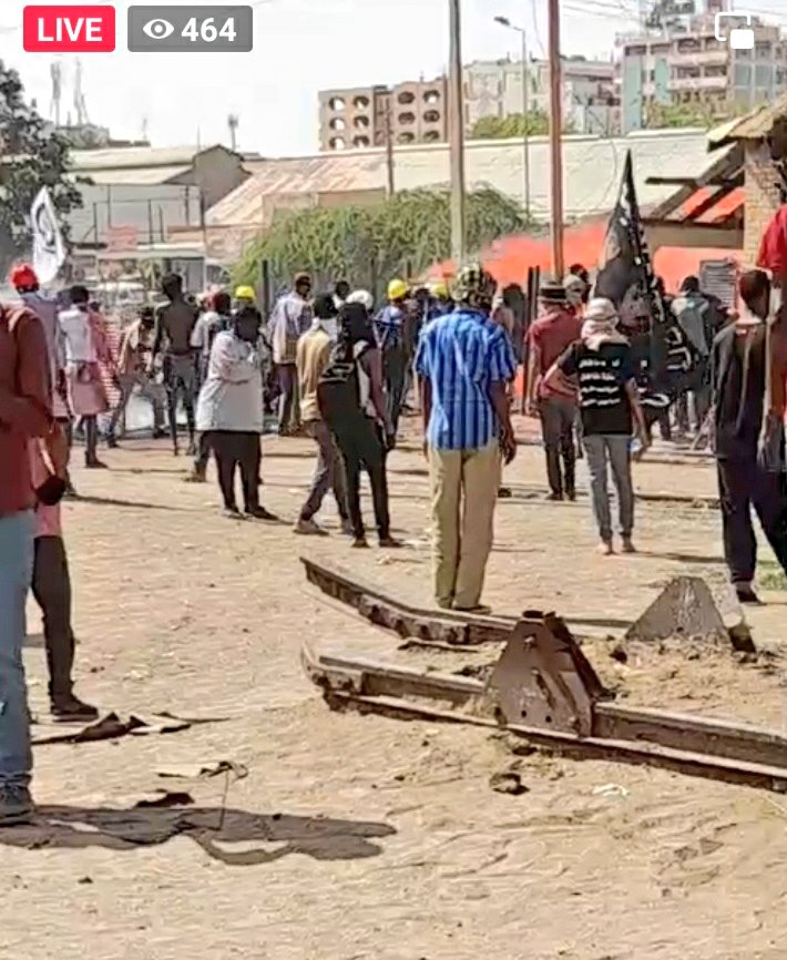 Photos from central Khartoum demos today showing continued use of teargas and other suppression tactics by SudanCoup forces on peaceful protesters