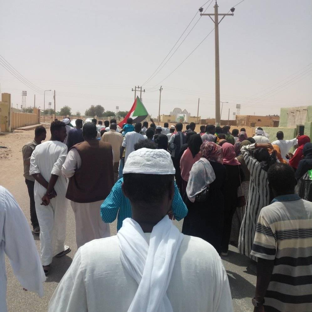 The northern city of Dongola joining others around the country in protest today against SudanCoup and military rule