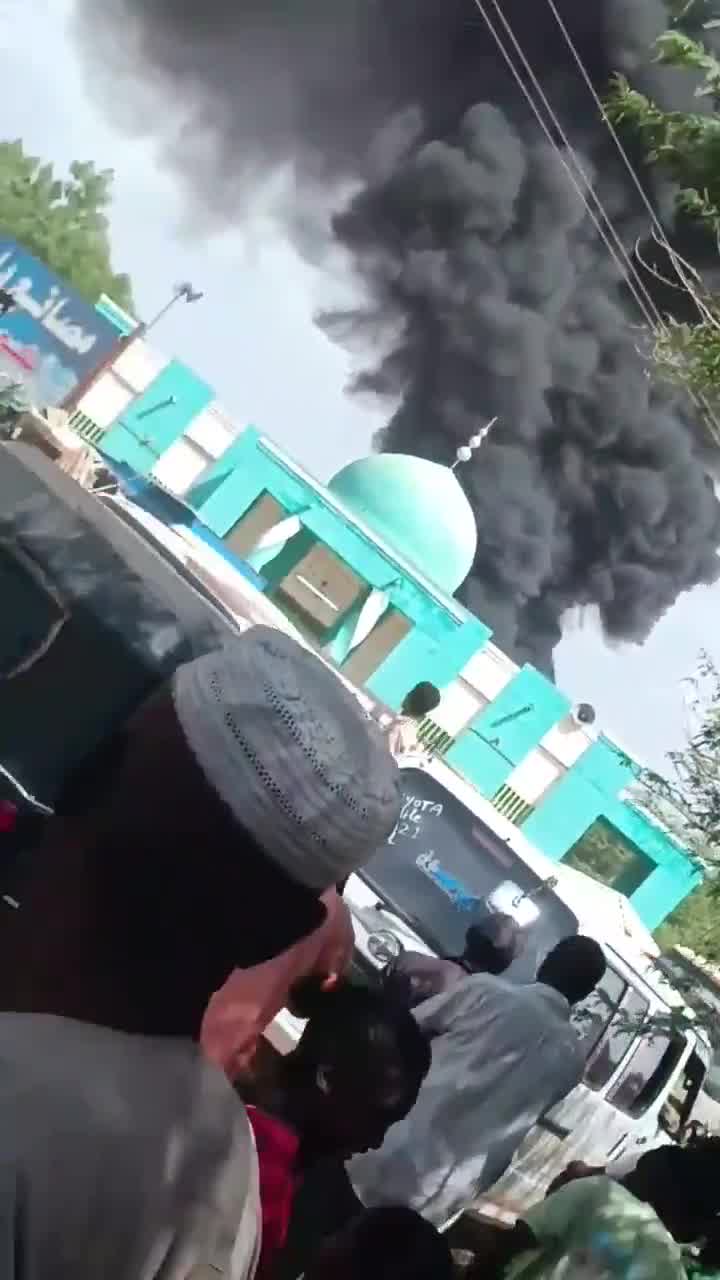 A major fire is taking place in the city of Kosti after the industrial area was hit by RSF drones